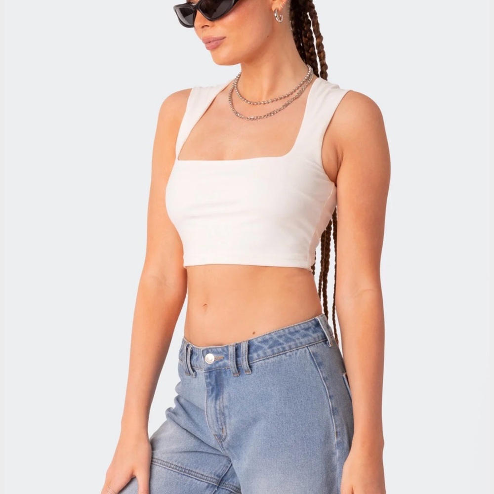 NWT Edikted top